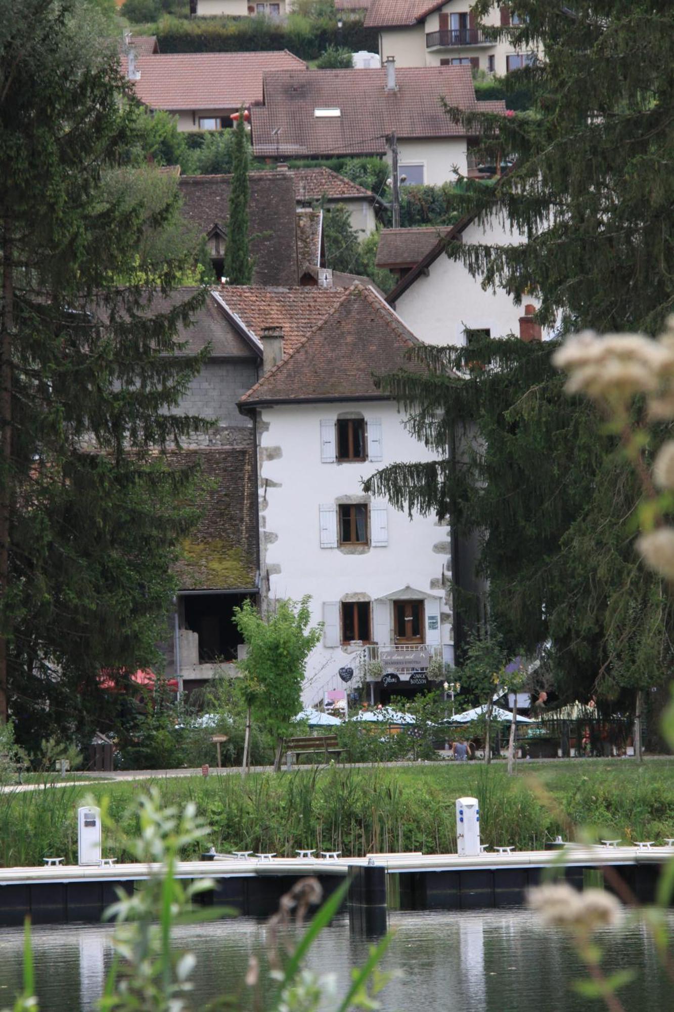 シャナ Le Doux Nid Bed & Breakfast エクステリア 写真